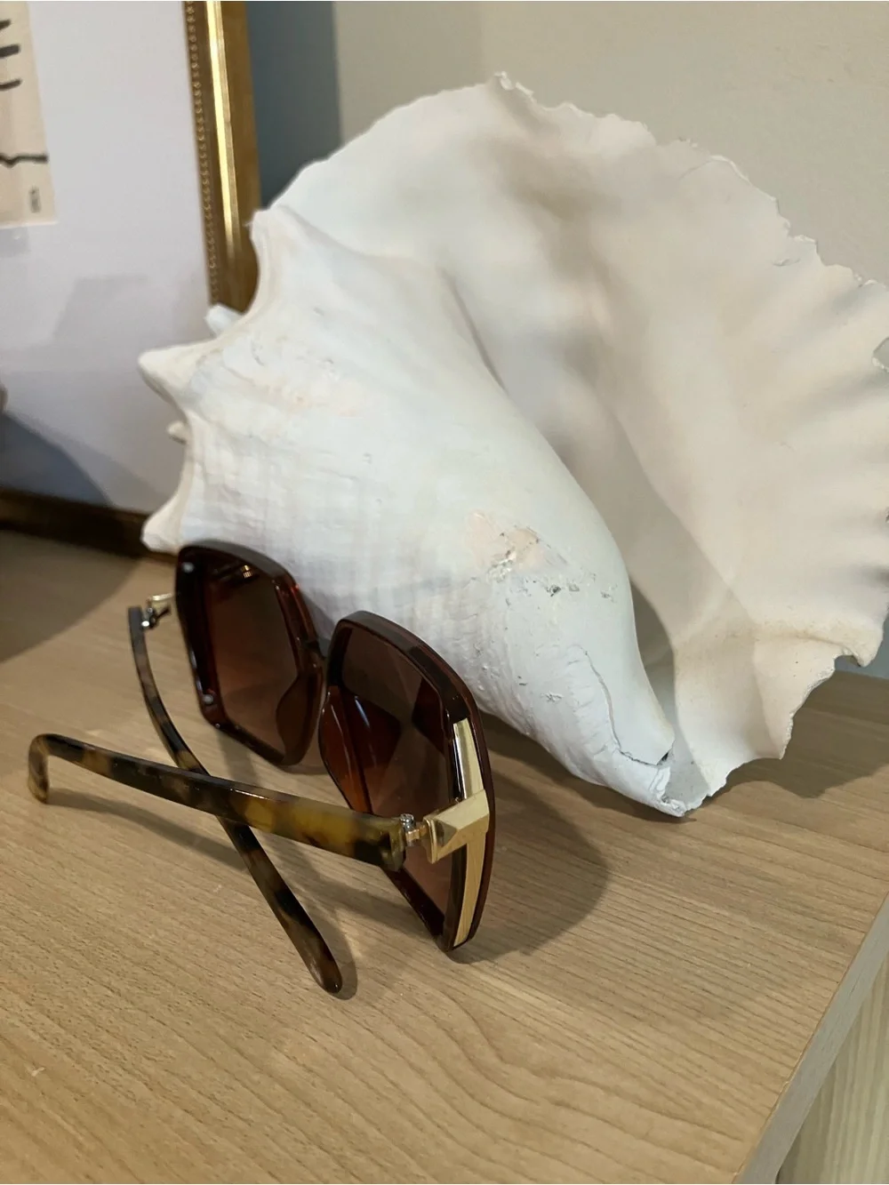 Vince Camuto Tortoise Shell Sunglasses with Brown Gradient Lenses